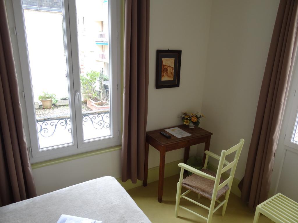Hotel California Vichy Quarto foto